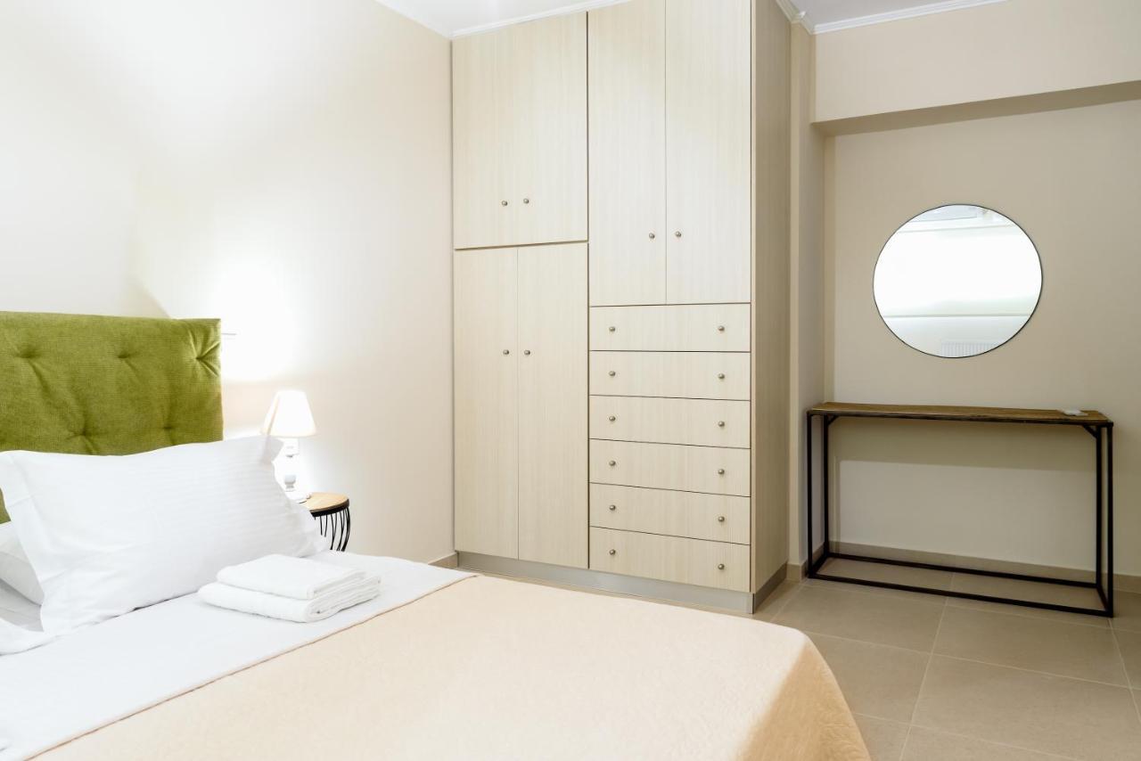 Afroditi'S Delux Apartment Монемвасія Екстер'єр фото